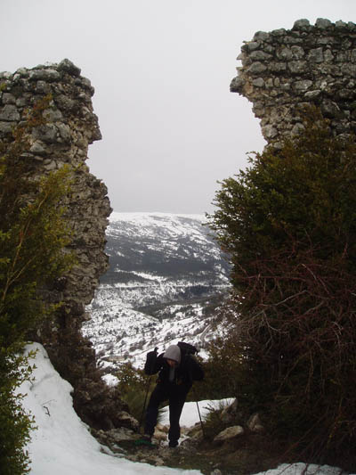 l'entrée du Castellaras