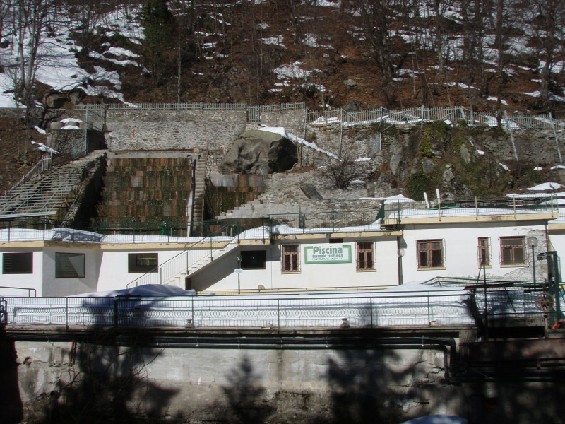 Dommage la piscine est fermée...